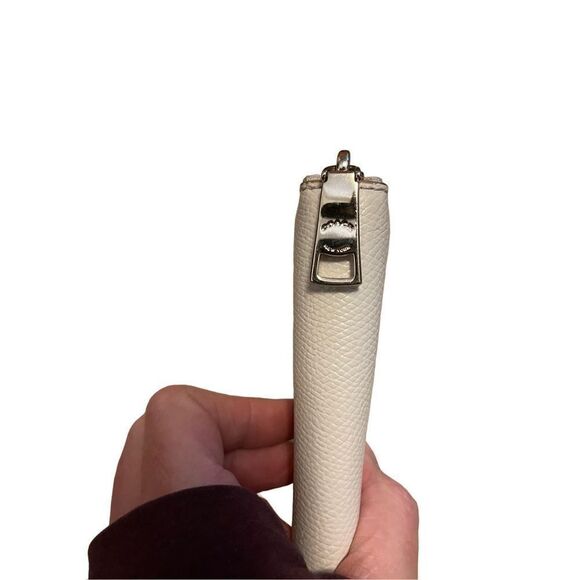 Coach Zip Around Wallet  - Picture 4 of 7